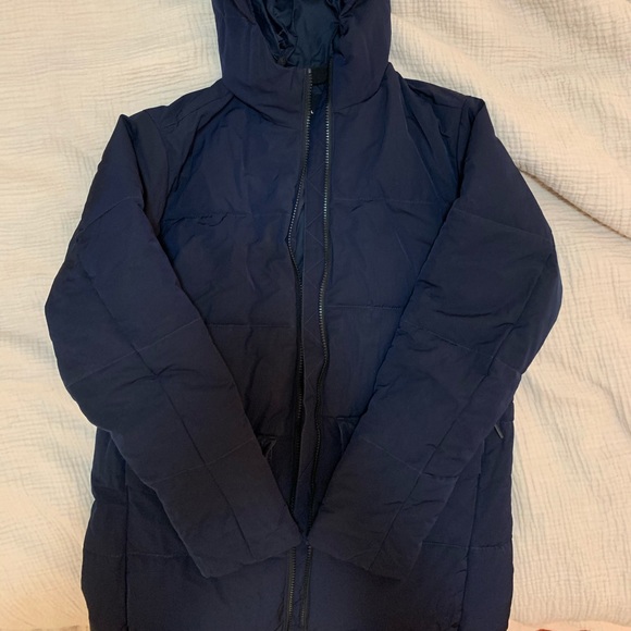 EVERLANE ReNew Long Puffer in Navy XXS - Picture 7 of 8
